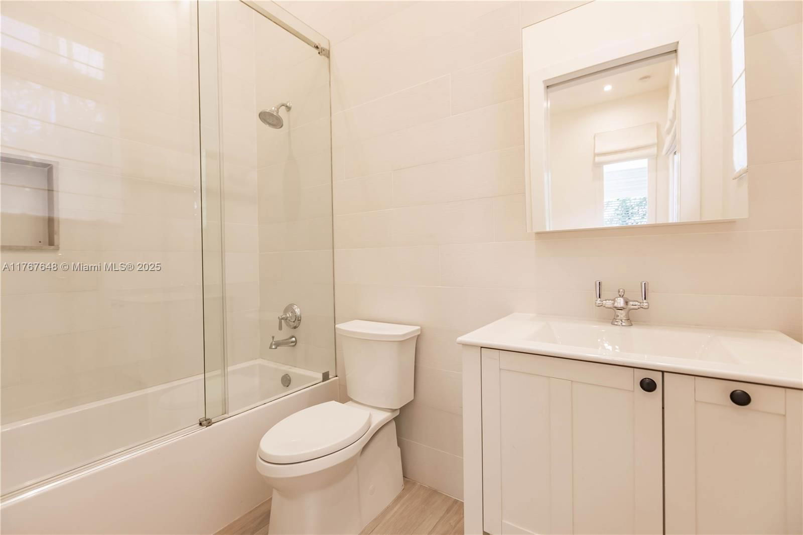 Real estate property located at 8200 62nd Ave, Miami-dade, Beverly Gardens, Miami, FL