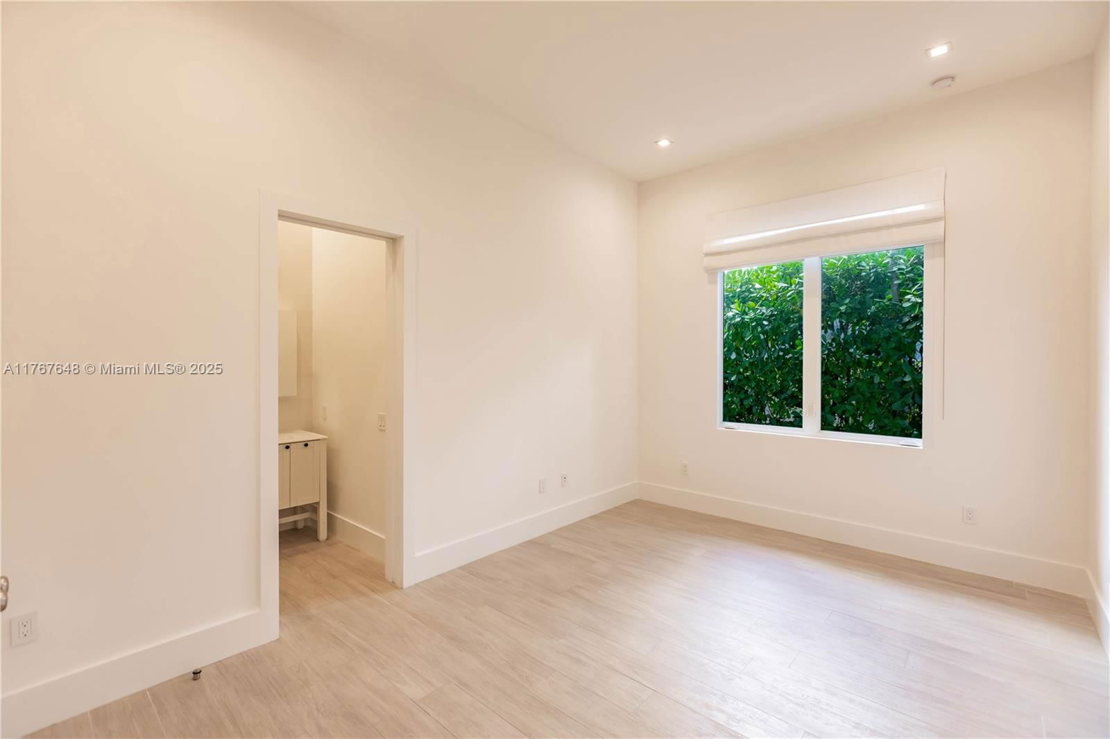 Real estate property located at 8200 62nd Ave, Miami-dade, Beverly Gardens, Miami, FL