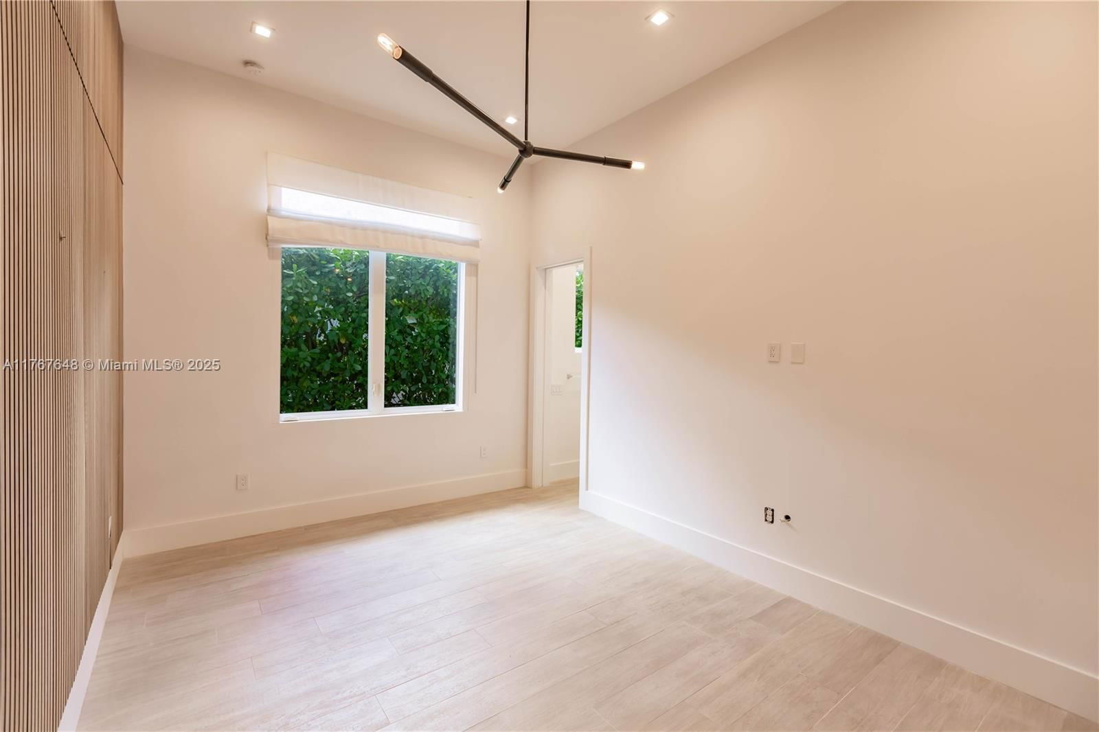 Real estate property located at 8200 62nd Ave, Miami-dade, Beverly Gardens, Miami, FL