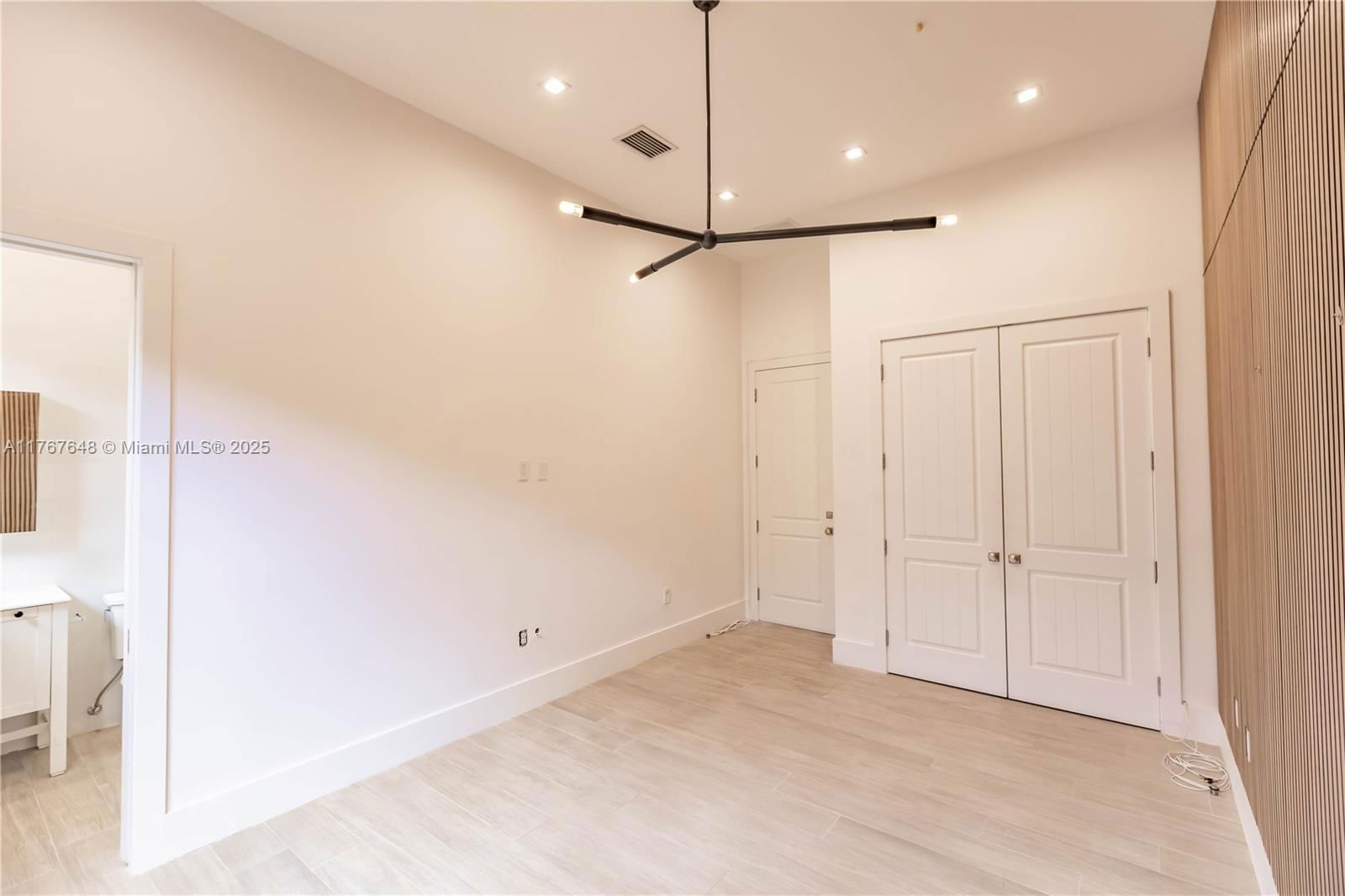 Real estate property located at 8200 62nd Ave, Miami-dade, Beverly Gardens, Miami, FL