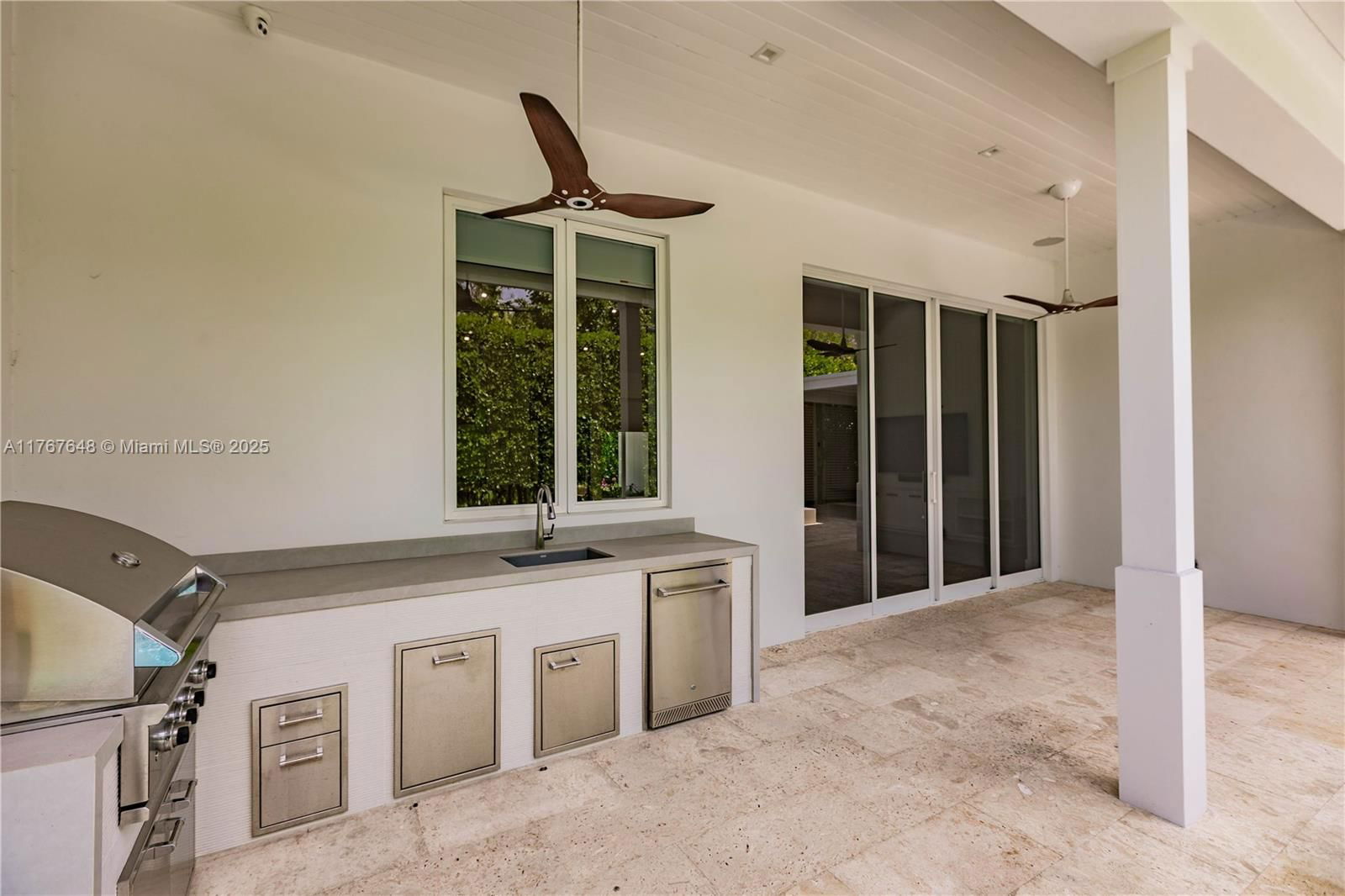 Real estate property located at 8200 62nd Ave, Miami-dade, Beverly Gardens, Miami, FL