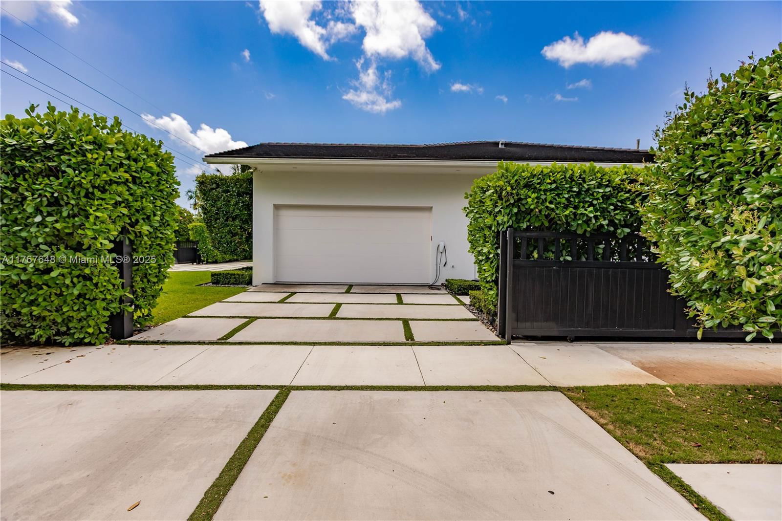 Real estate property located at 8200 62nd Ave, Miami-dade, Beverly Gardens, Miami, FL