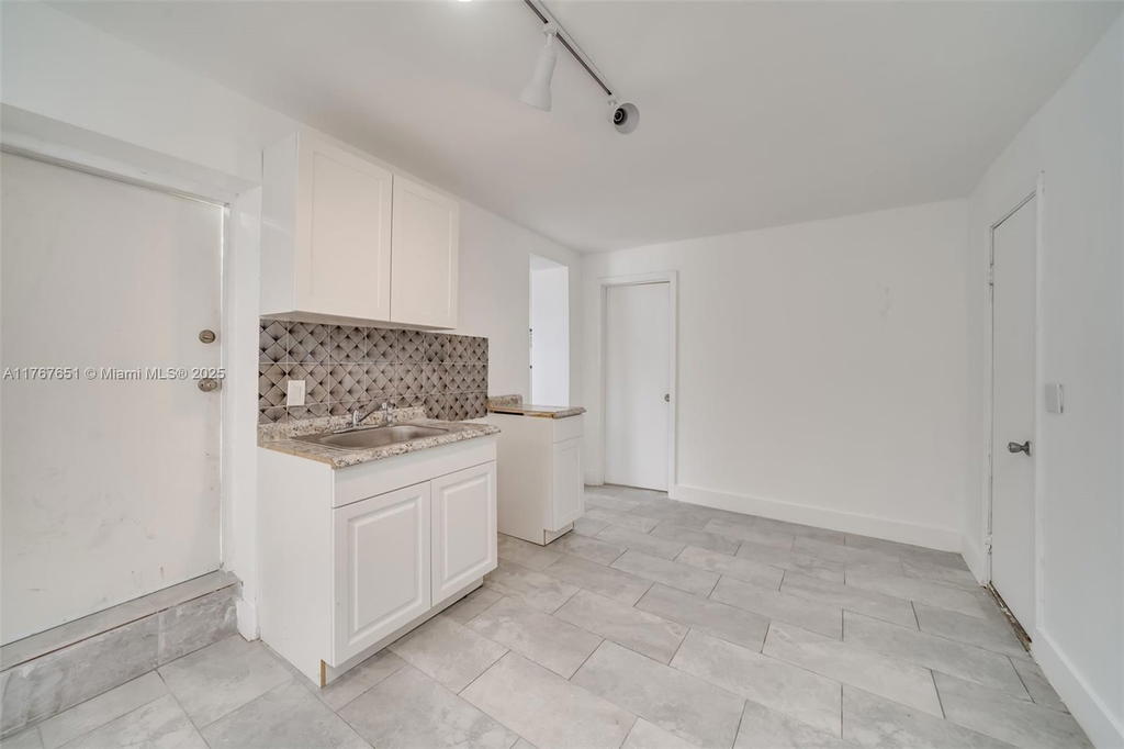 Real estate property located at 247 54th St, Miami-dade, Railroad Shops Inter Scho, Miami, FL