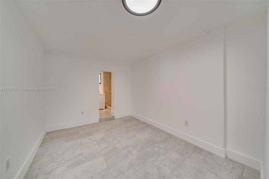 Real estate property located at 247 54th St, Miami-dade, Railroad Shops Inter Scho, Miami, FL