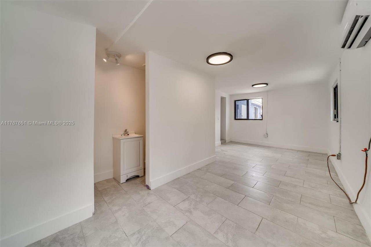 Real estate property located at 247 54th St, Miami-dade, Railroad Shops Inter Scho, Miami, FL