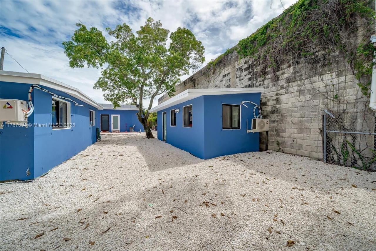 Real estate property located at 247 54th St, Miami-dade, Railroad Shops Inter Scho, Miami, FL