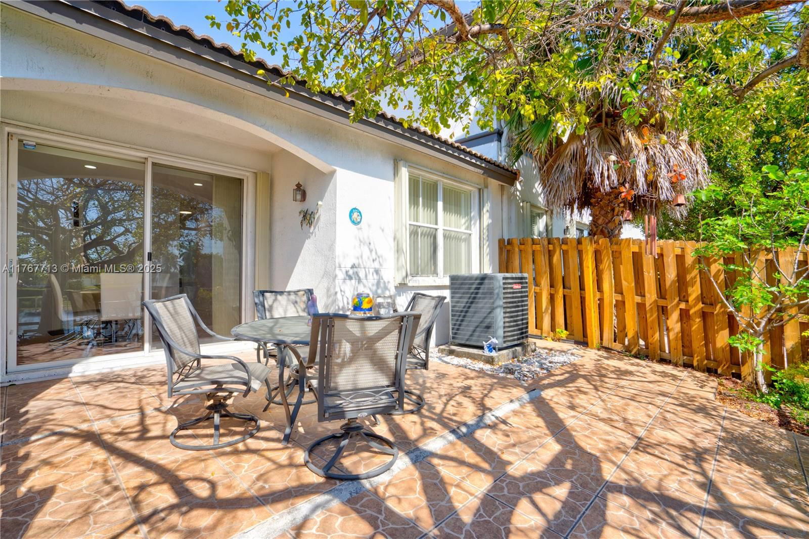 Real estate property located at 7807 114th Pl, Miami-dade, Doral Isles North Sec Two, Doral, FL