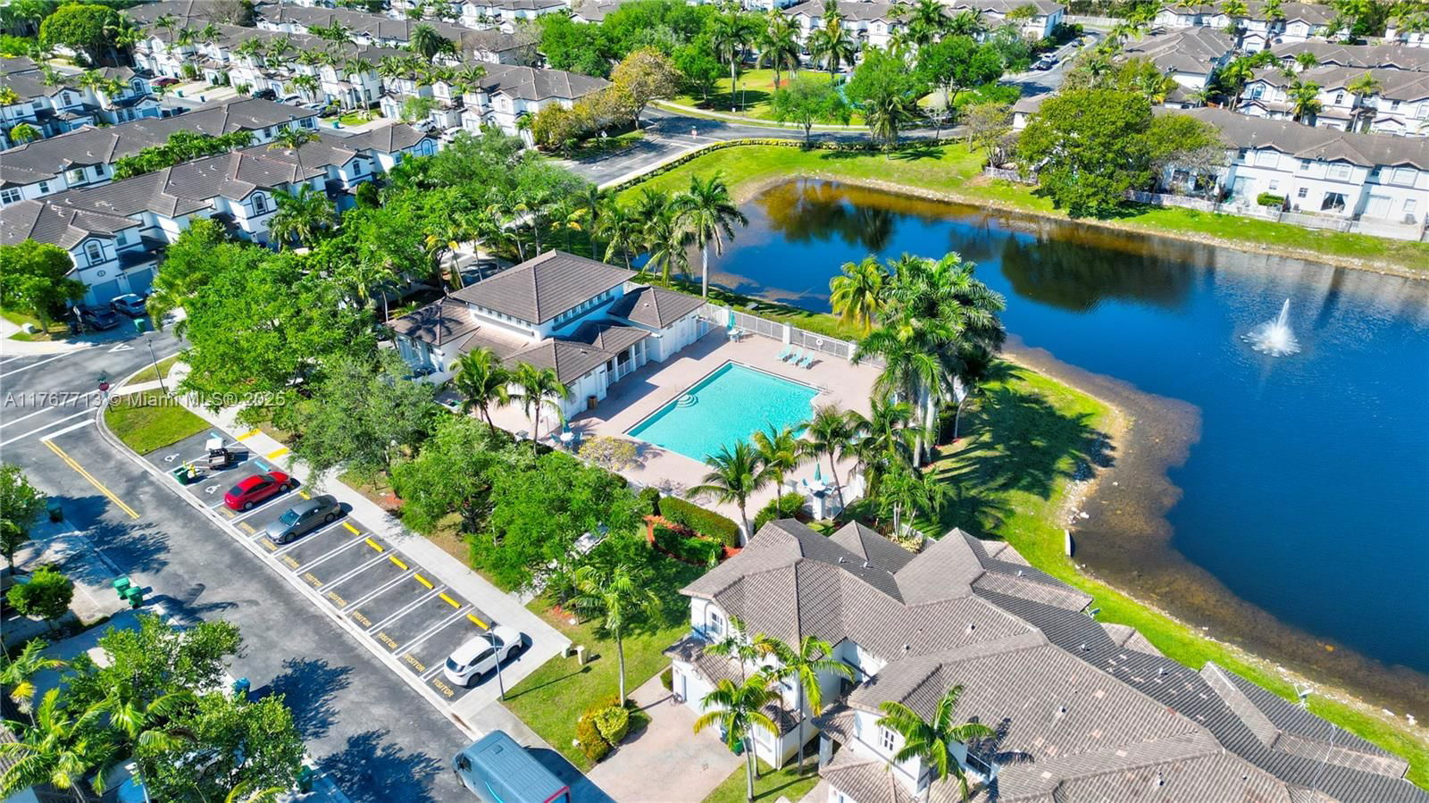 Real estate property located at 7807 114th Pl, Miami-dade, Doral Isles North Sec Two, Doral, FL