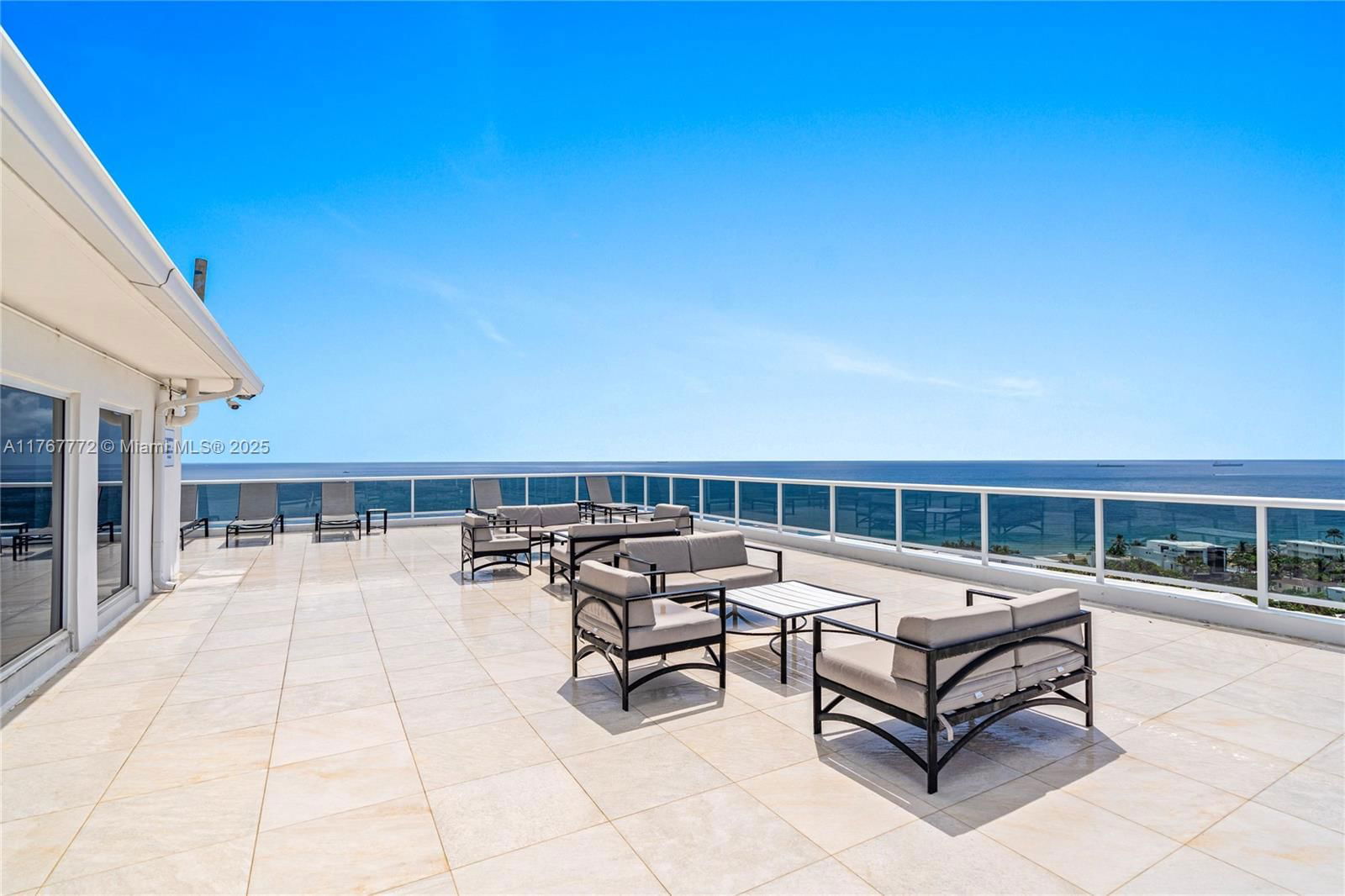 Real estate property located at 2841 Ocean Blvd #1806, Broward, Vantage View Condo, Fort Lauderdale, FL