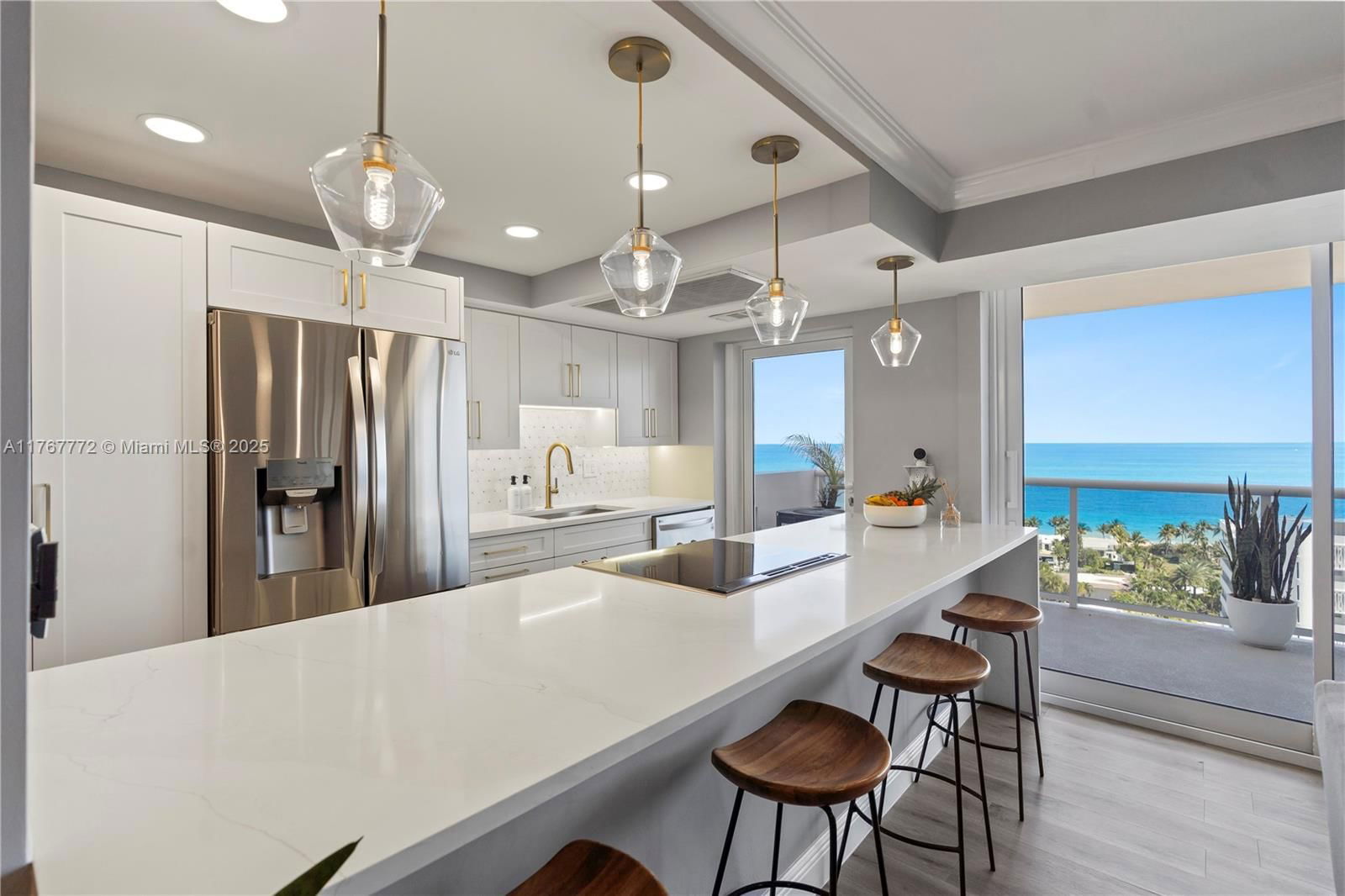 Real estate property located at 2841 Ocean Blvd #1806, Broward, Vantage View Condo, Fort Lauderdale, FL