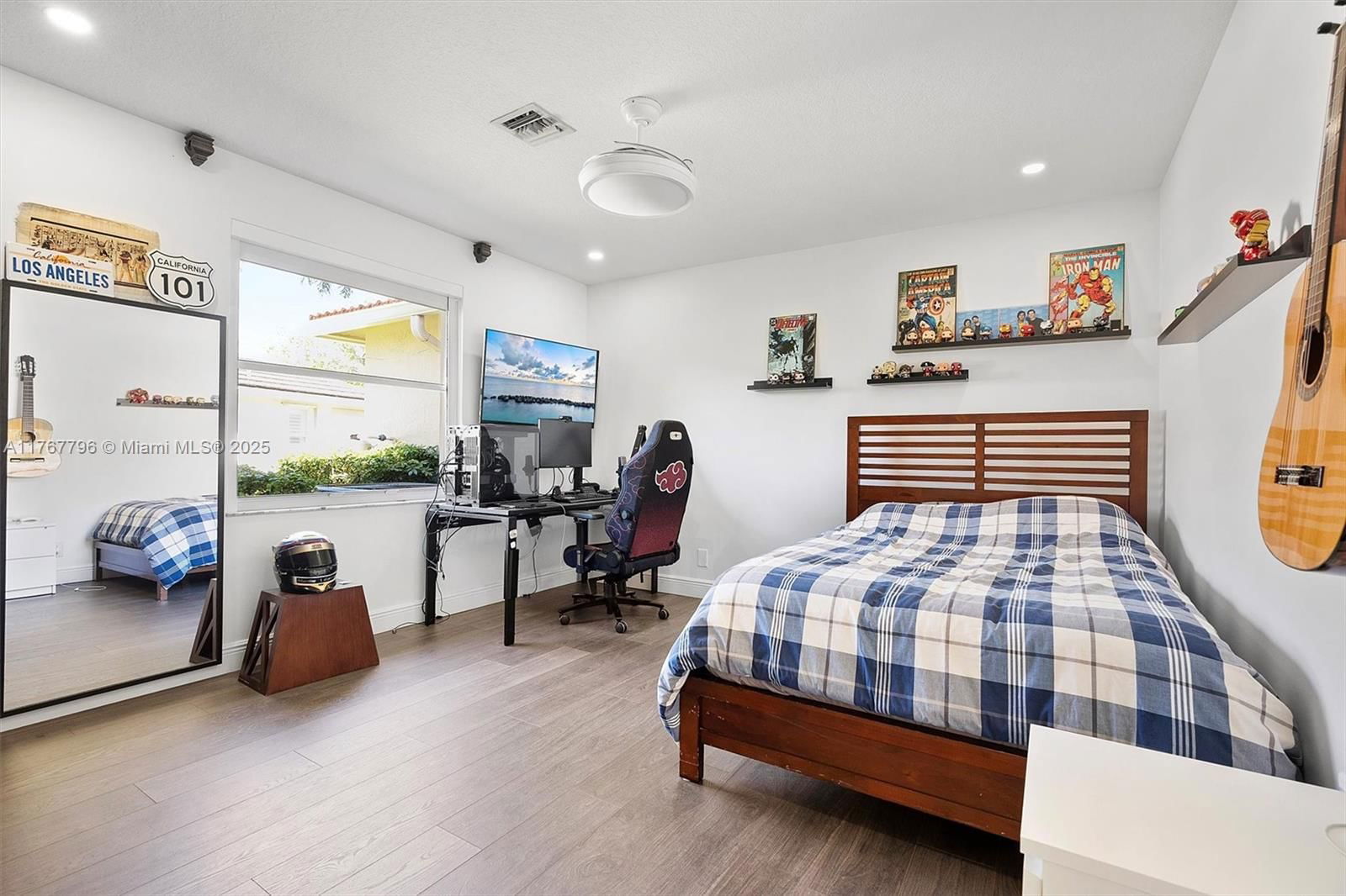 Real estate property located at 2541 Golf View Dr, Broward, Sector 7 - Parcels F G H, Weston, FL
