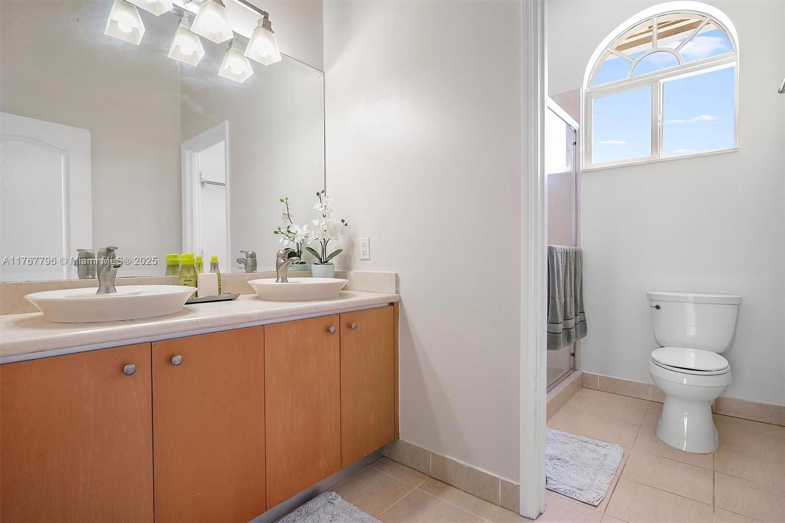 Real estate property located at 2541 Golf View Dr, Broward, Sector 7 - Parcels F G H, Weston, FL