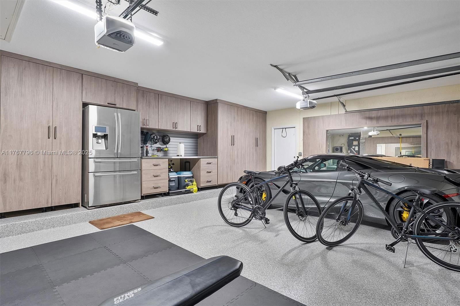 Real estate property located at 2541 Golf View Dr, Broward, Sector 7 - Parcels F G H, Weston, FL