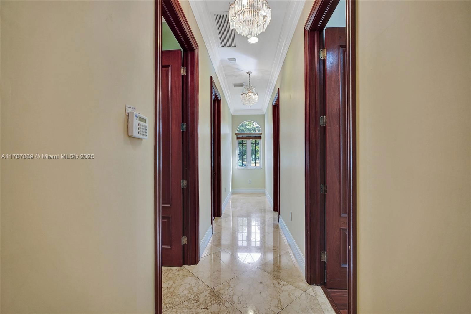 Real estate property located at 450 Esplanade Dr, Miami-dade, Cinema Park Country Club, Miami Springs, FL