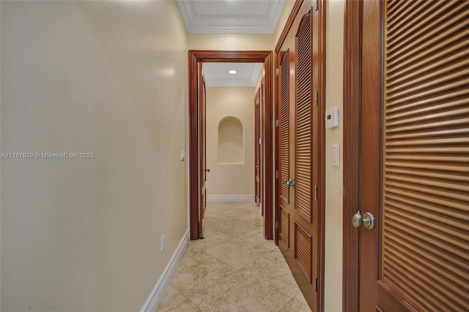 Real estate property located at 450 Esplanade Dr, Miami-dade, Cinema Park Country Club, Miami Springs, FL