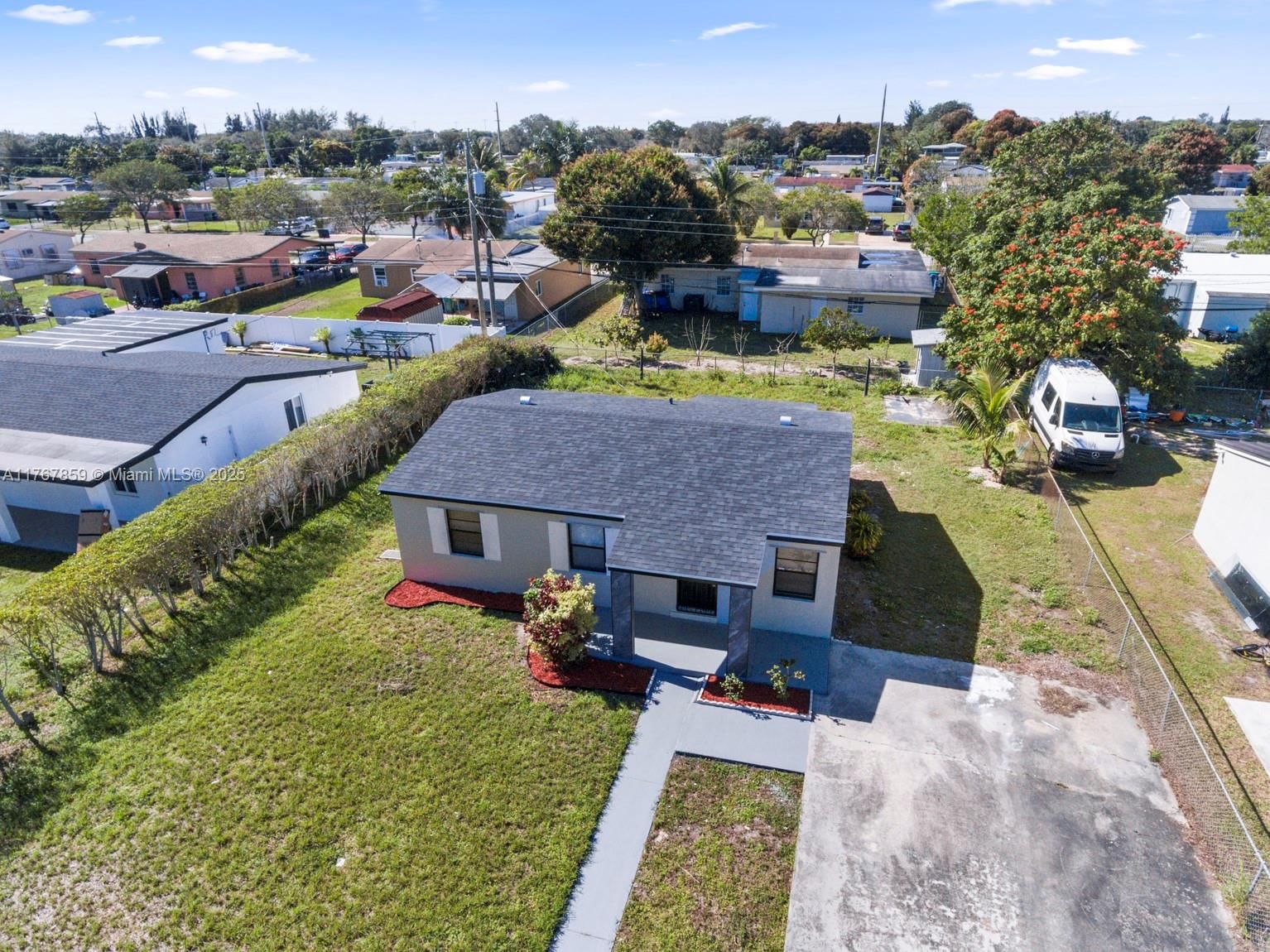 Real estate property located at 15900 18th Ave, Miami-dade, Bunche Park 1 Addn, Miami Gardens, FL