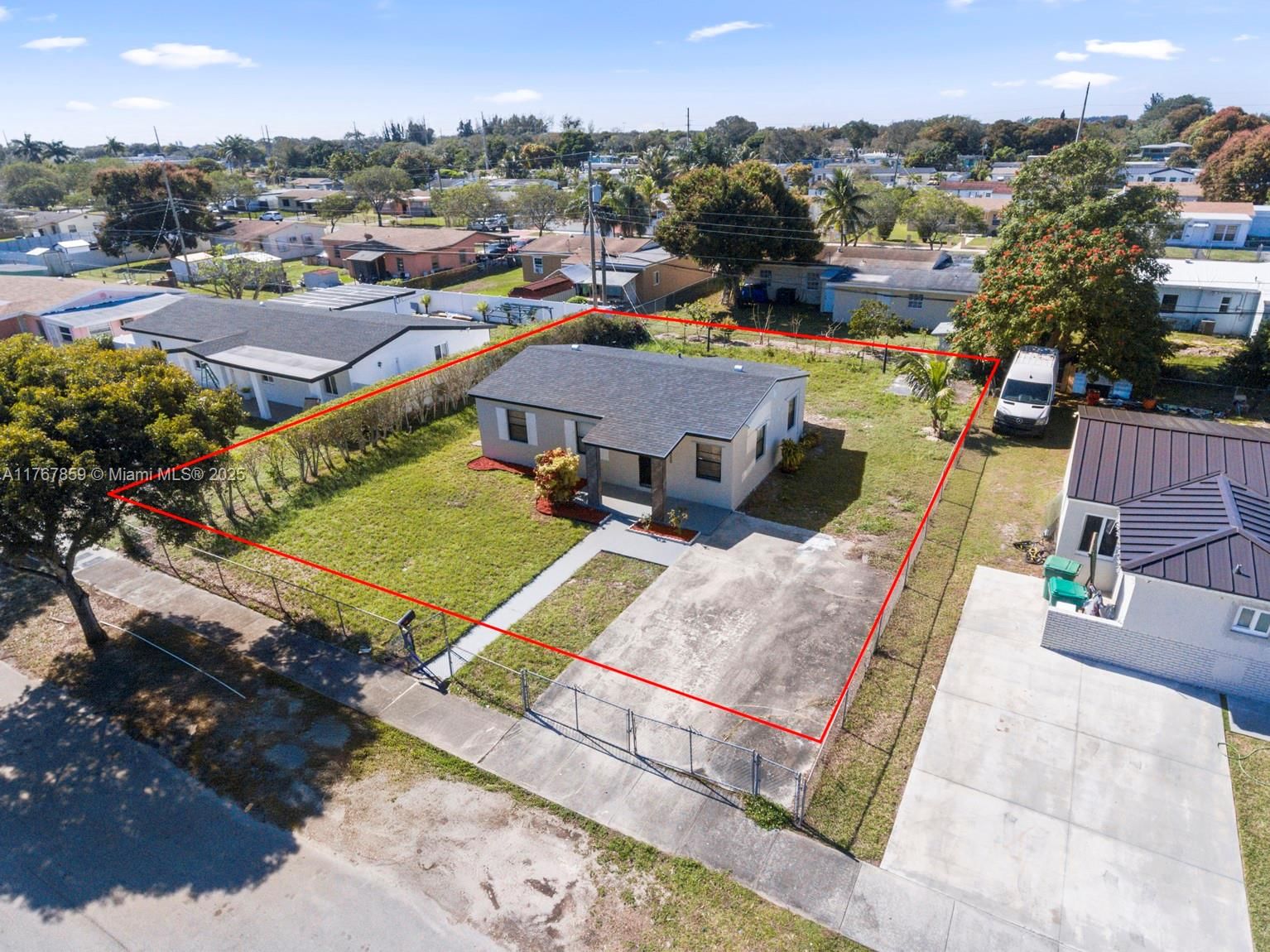 Real estate property located at 15900 18th Ave, Miami-dade, Bunche Park 1 Addn, Miami Gardens, FL