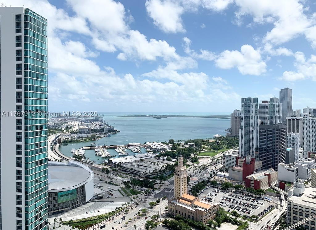 Real estate property located at 851 1st Ave #3905, Miami-dade, Paramount Miami Worldcent, Miami, FL