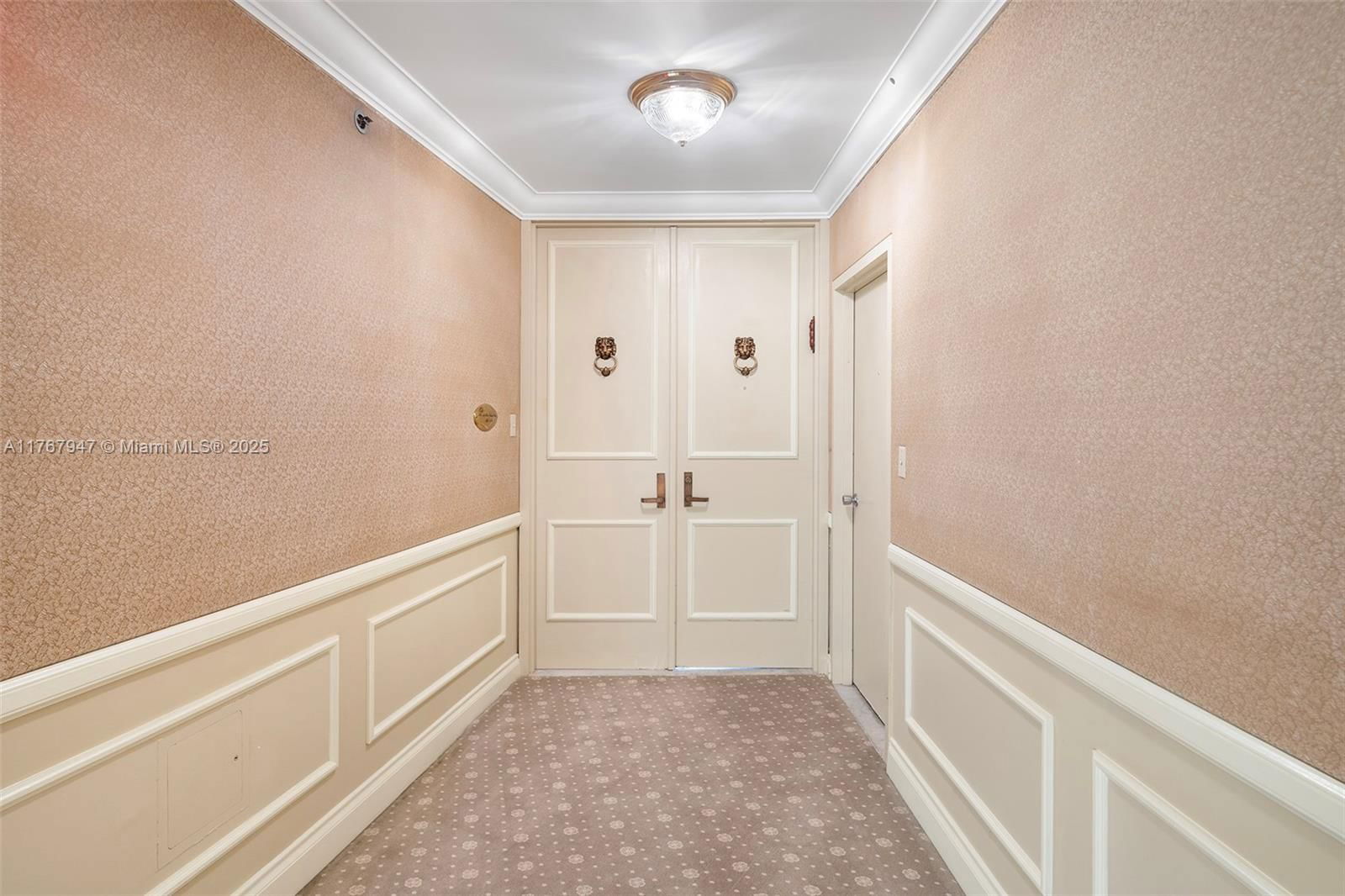 Real estate property located at 5500 Collins Ave #304, Miami-dade, Towerhouse Condo, Miami Beach, FL