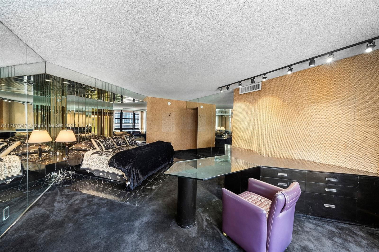 Real estate property located at 5500 Collins Ave #304, Miami-dade, Towerhouse Condo, Miami Beach, FL