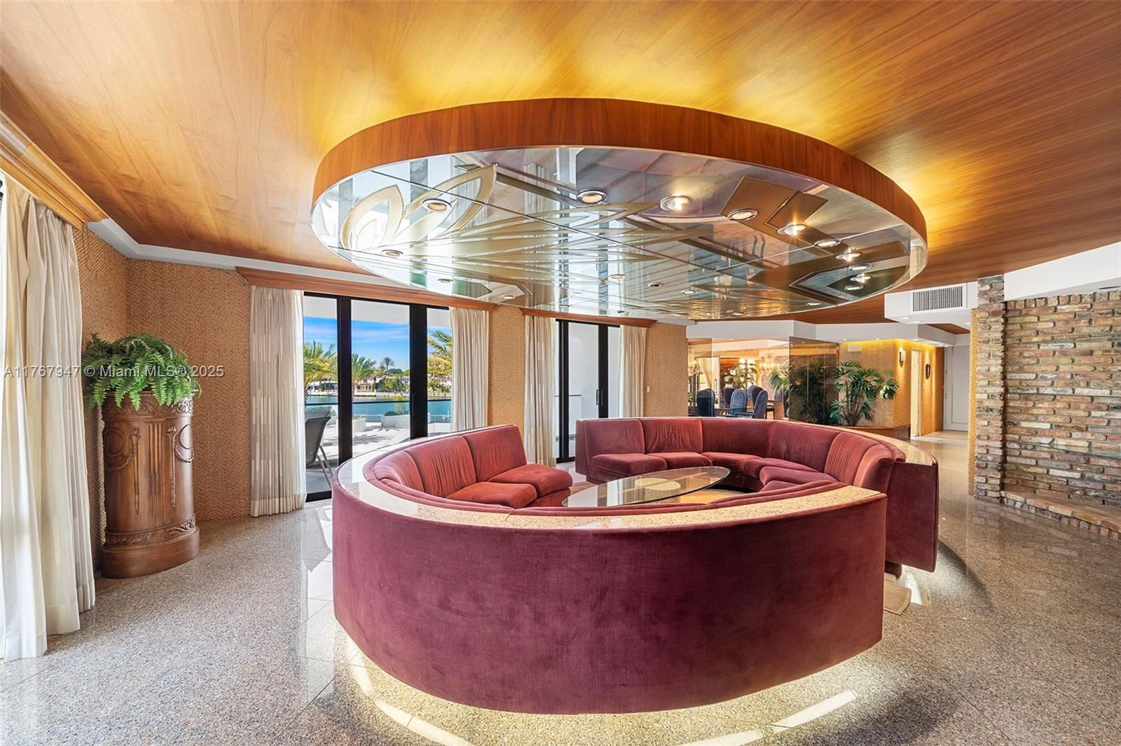 Real estate property located at 5500 Collins Ave #304, Miami-dade, Towerhouse Condo, Miami Beach, FL