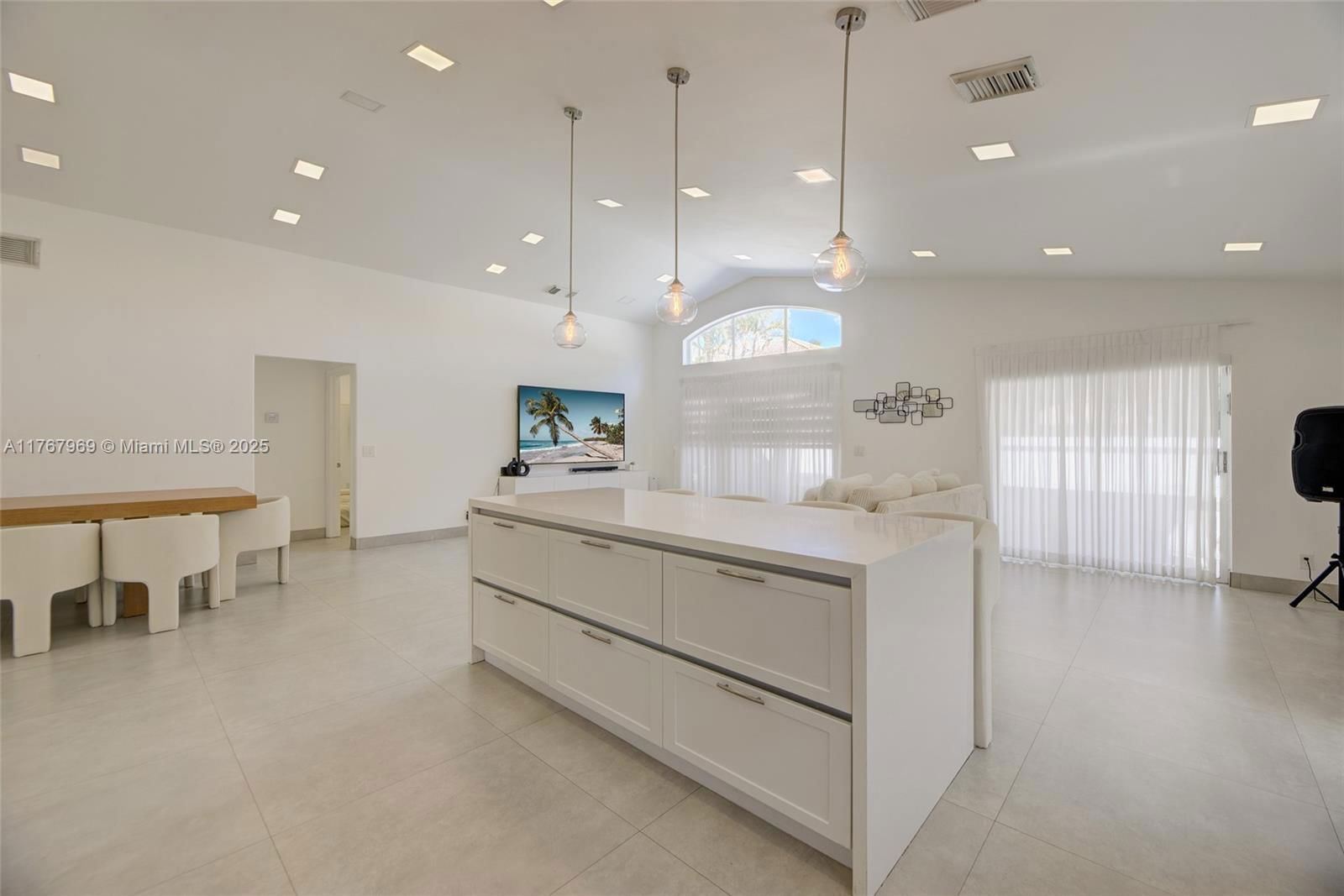 Real estate property located at 4942 32nd Way, Broward, Banyan Oakridge Plat, Hollywood, FL