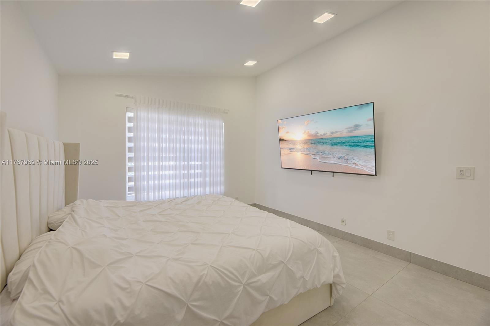 Real estate property located at 4942 32nd Way, Broward, Banyan Oakridge Plat, Hollywood, FL