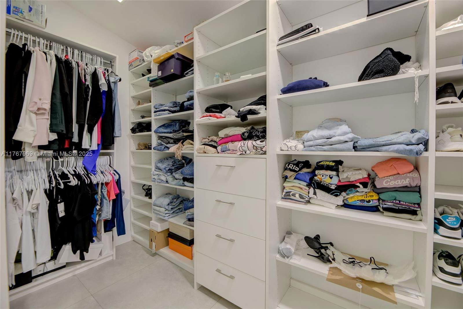 Real estate property located at 4942 32nd Way, Broward, Banyan Oakridge Plat, Hollywood, FL