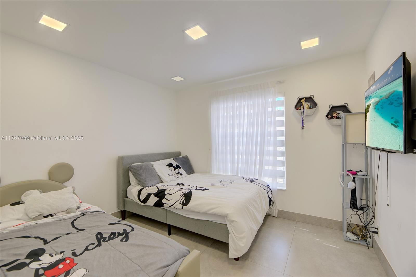 Real estate property located at 4942 32nd Way, Broward, Banyan Oakridge Plat, Hollywood, FL