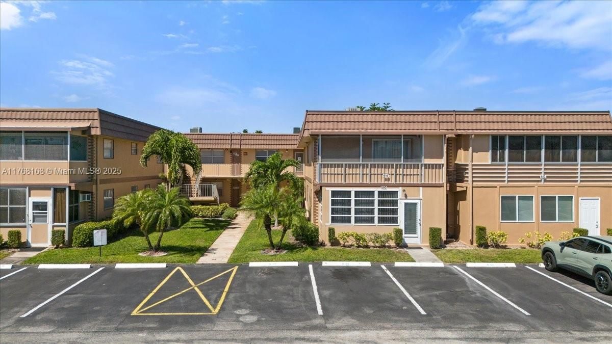 Real estate property located at 590 Brittany M #590, Palm Beach, Kings Point Brittany Cond, Delray Beach, FL