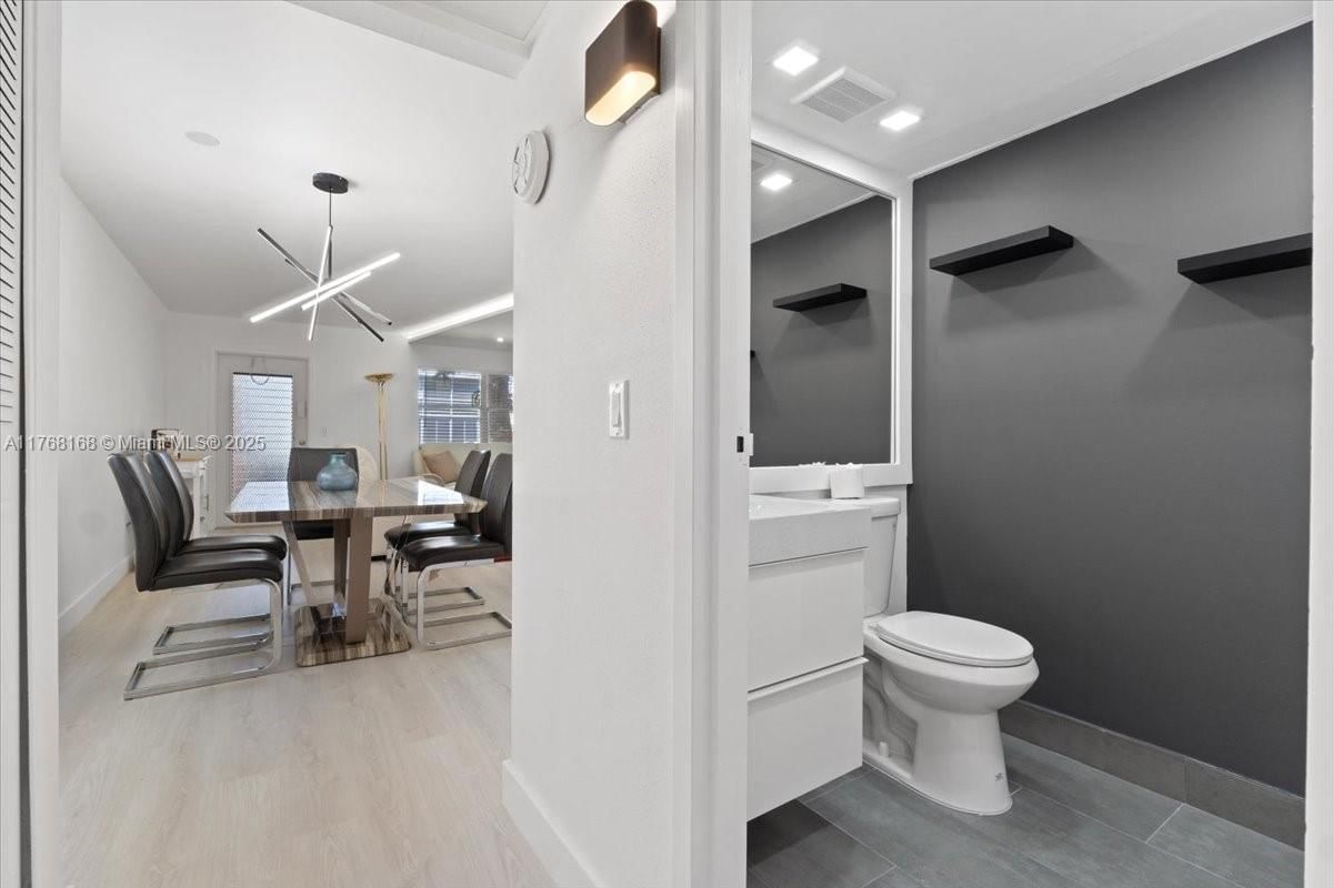 Real estate property located at 590 Brittany M #590, Palm Beach, Kings Point Brittany Cond, Delray Beach, FL