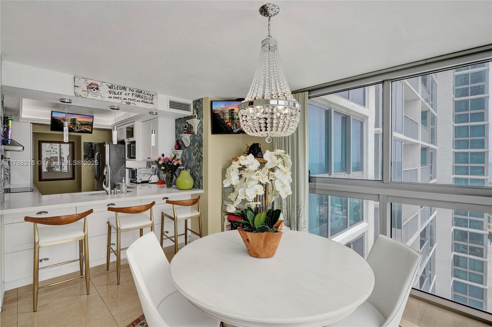 Real estate property located at 2655 Collins Ave #904, Miami-dade, Mirasol Ocean Towers Cond, Miami Beach, FL
