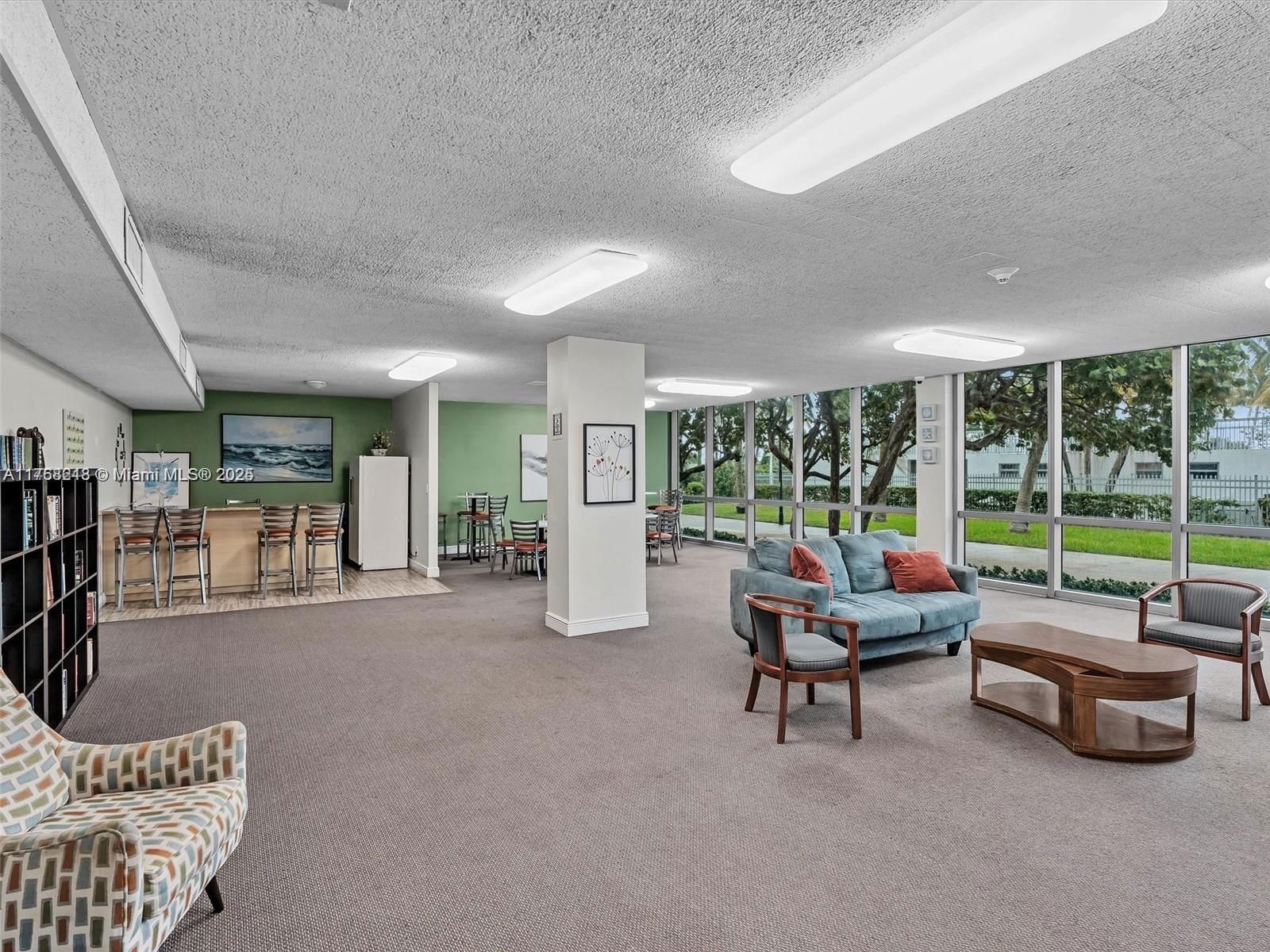 Real estate property located at 2655 Collins Ave #904, Miami-dade, Mirasol Ocean Towers Cond, Miami Beach, FL