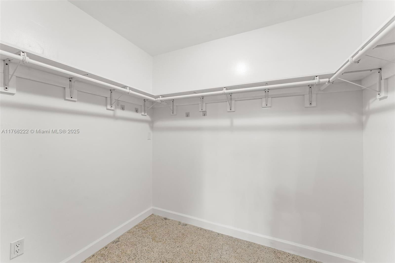 Real estate property located at 240 19th St, Miami-dade, Pine Manor Part One, Homestead, FL