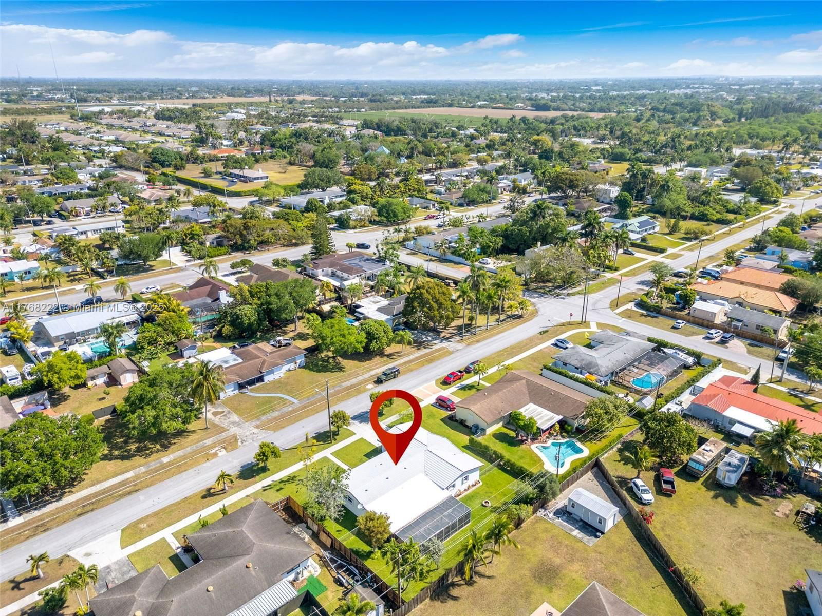 Real estate property located at 240 19th St, Miami-dade, Pine Manor Part One, Homestead, FL
