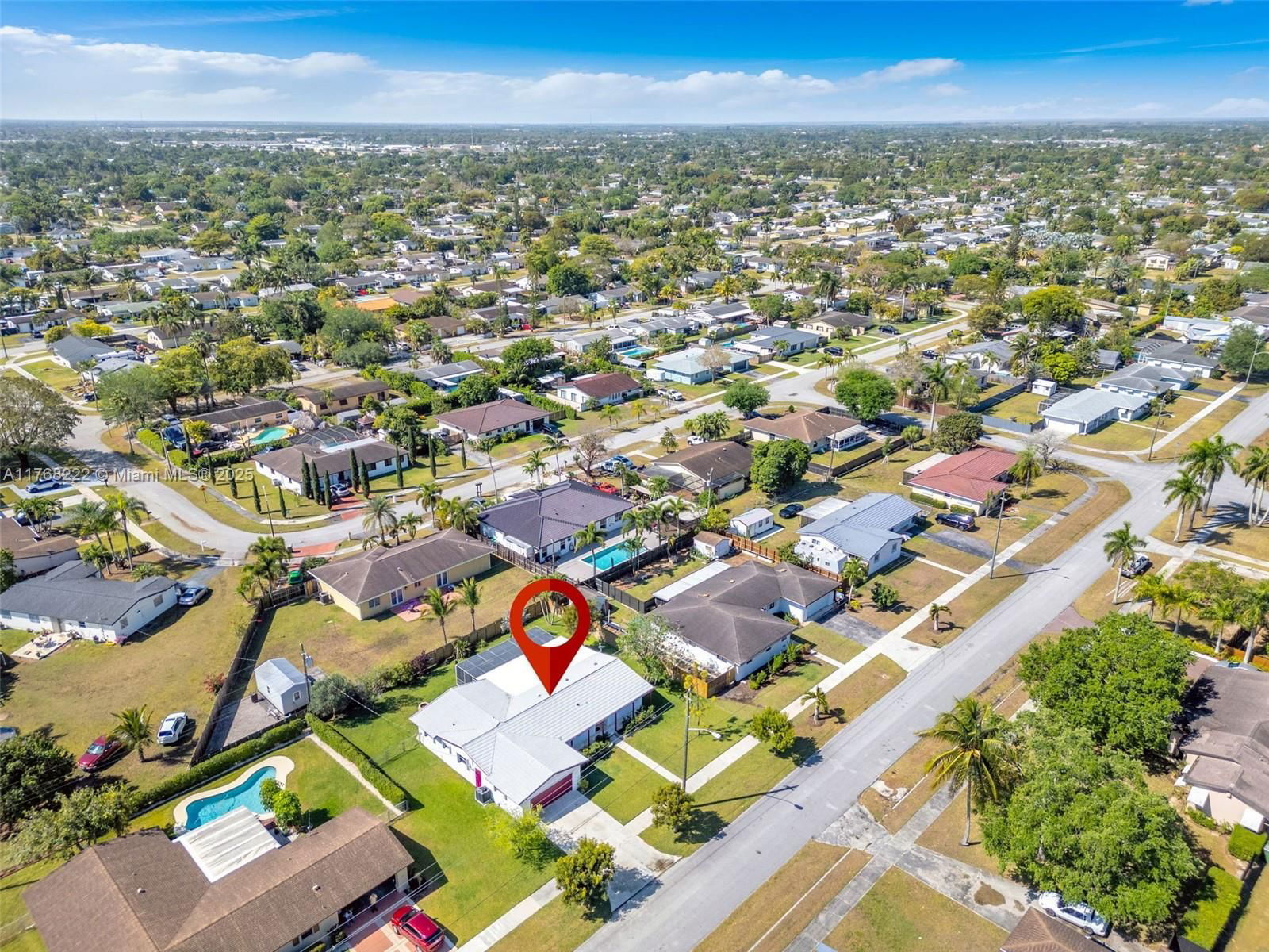 Real estate property located at 240 19th St, Miami-dade, Pine Manor Part One, Homestead, FL