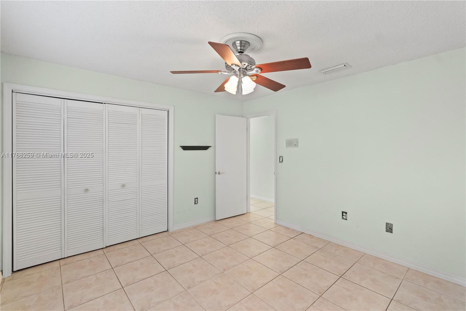 Real estate property located at 7450 100th Ct, Miami-dade, Villas Of Sunset Park, Miami, FL
