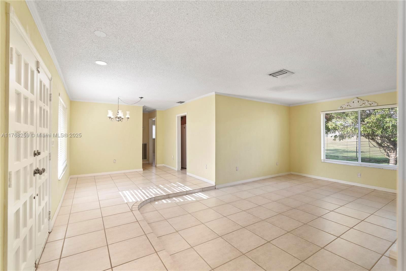 Real estate property located at 7450 100th Ct, Miami-dade, Villas Of Sunset Park, Miami, FL