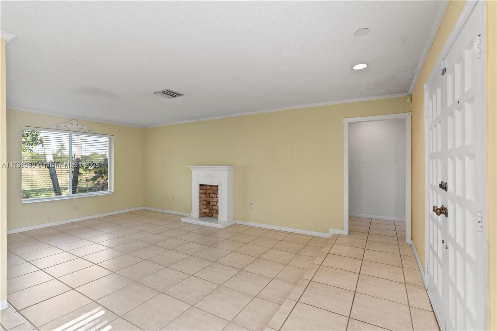 Real estate property located at 7450 100th Ct, Miami-dade, Villas Of Sunset Park, Miami, FL