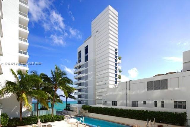 Real estate property located at 4391 COLLINS AVE #620, Miami-dade, Fontainebleau Iii, Miami Beach, FL