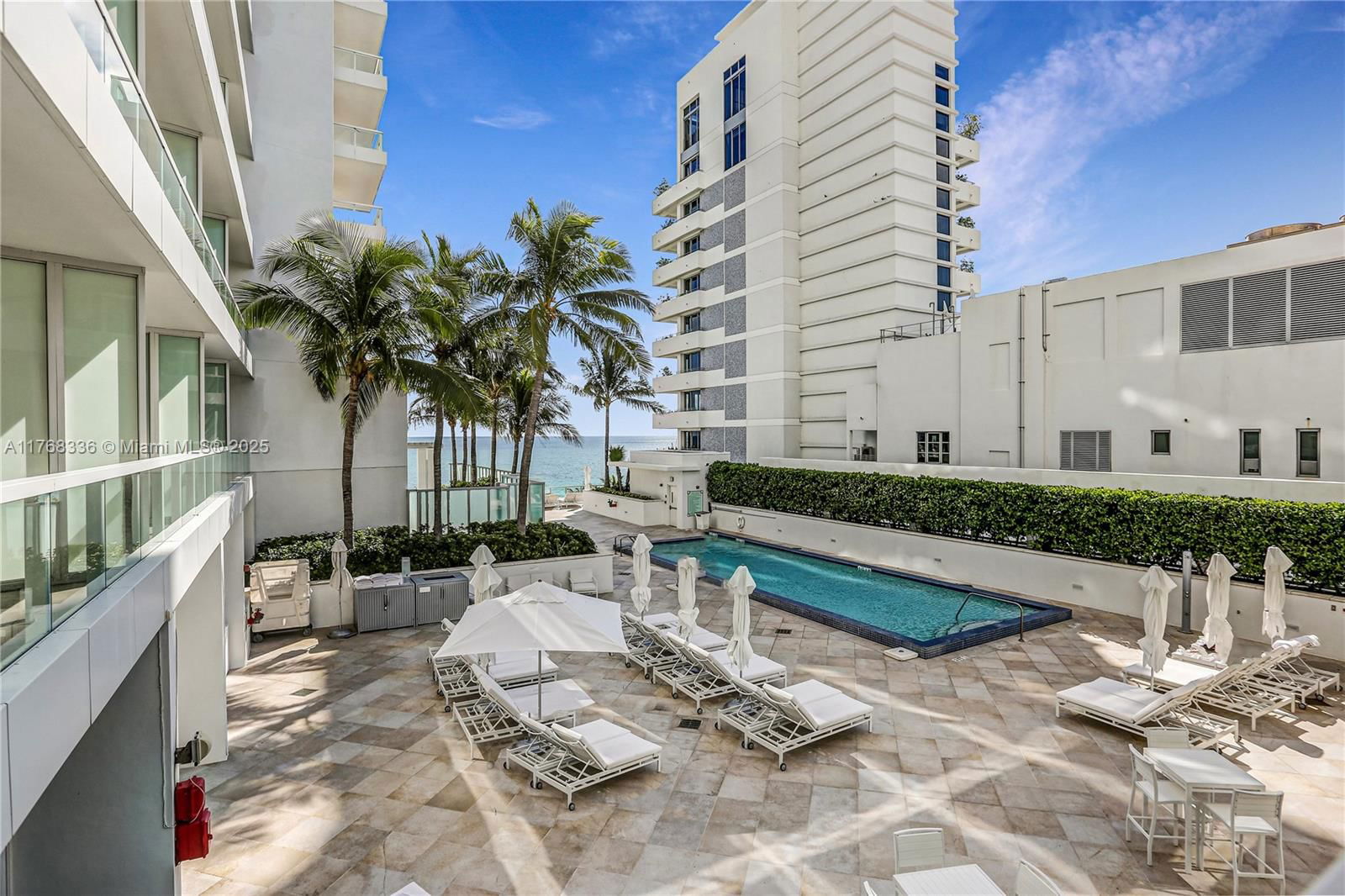 Real estate property located at 4391 COLLINS AVE #620, Miami-dade, Fontainebleau Iii, Miami Beach, FL