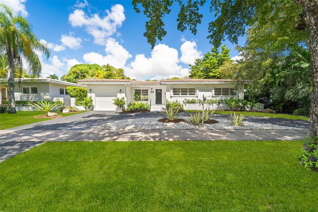Real estate property located at 411 Malaga Ave, Miami-dade, Coral Gables Biltmore Sec, Coral Gables, FL