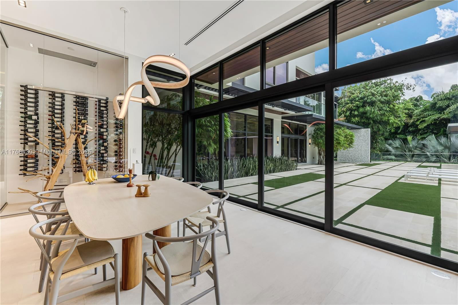 Real estate property located at 4780 86th Ter, Miami-dade, Collins Manor, Miami, FL