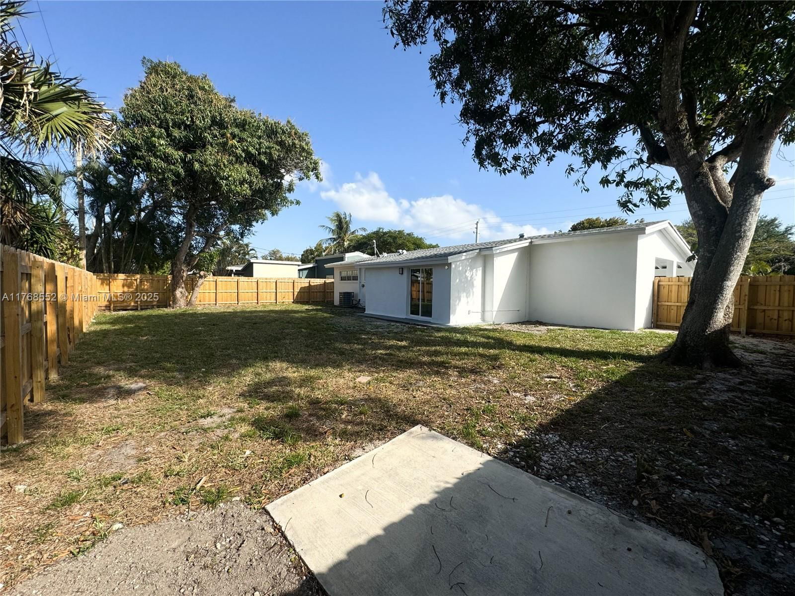 Real estate property located at 3721 Riverland Rd, Broward, Fairfax Brolliar Add Sec, Fort Lauderdale, FL