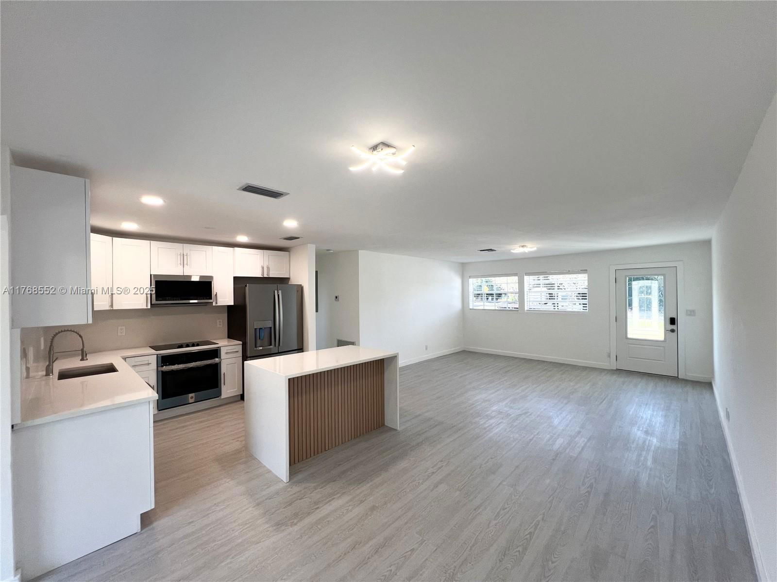 Real estate property located at 3721 Riverland Rd, Broward, Fairfax Brolliar Add Sec, Fort Lauderdale, FL
