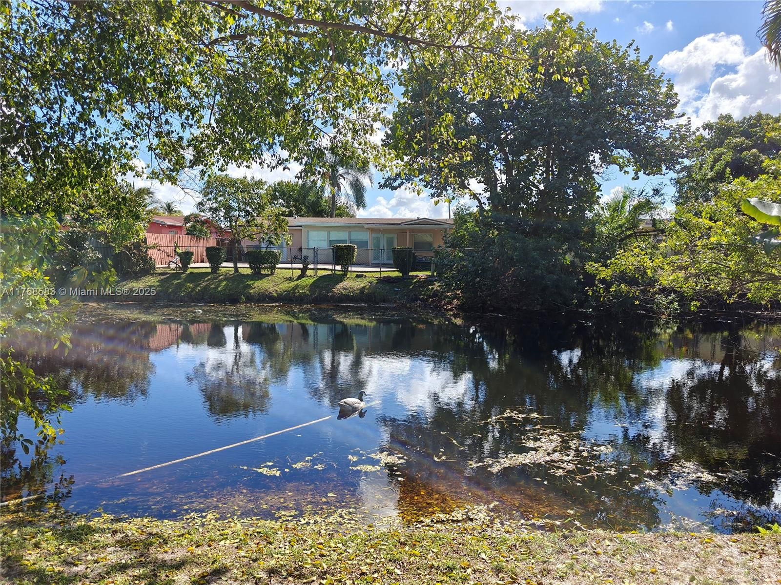 Real estate property located at 6480 7th Pl, Broward, Kimberly Village Section, North Lauderdale, FL