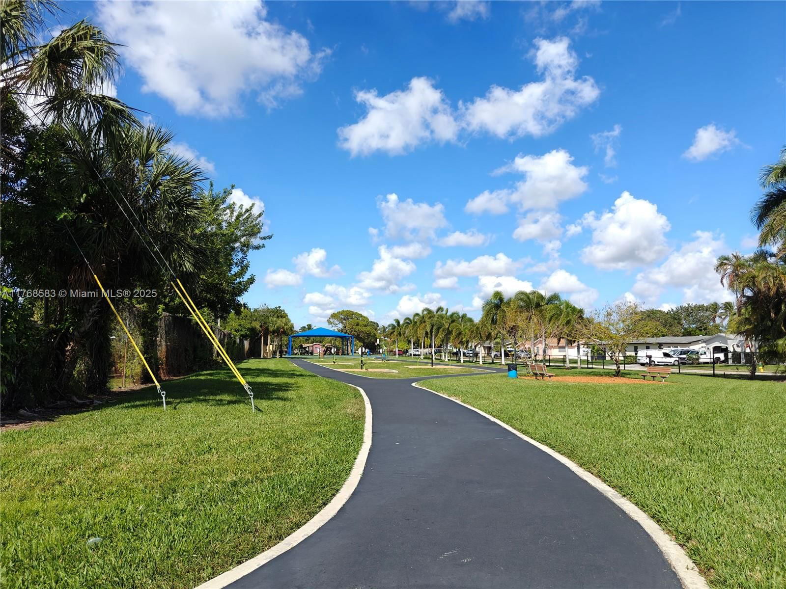 Real estate property located at 6480 7th Pl, Broward, Kimberly Village Section, North Lauderdale, FL