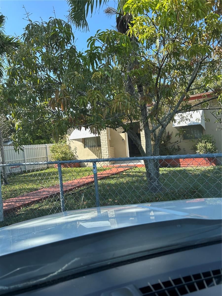 Real estate property located at 6371 34th St, Miami-dade, Coral Villas Rev, Miami, FL