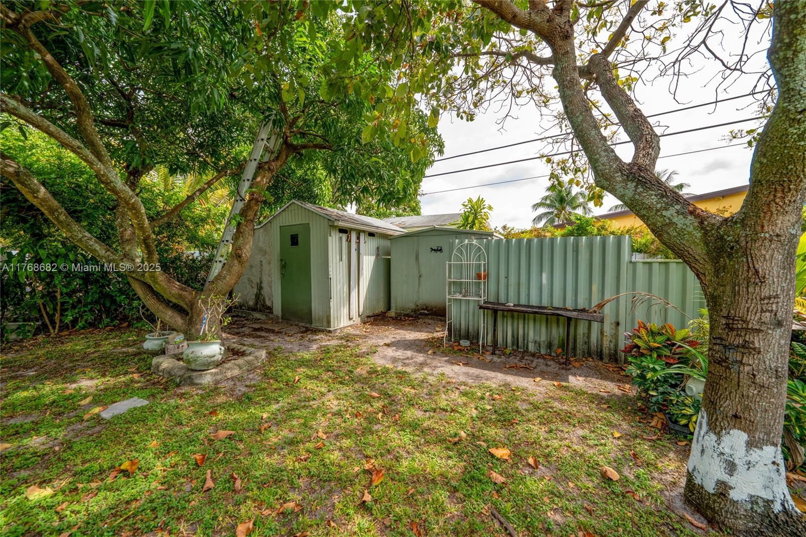 Real estate property located at 18121 9th Ave, Miami-dade, Scott Lake Manor Sec 1, Miami Gardens, FL