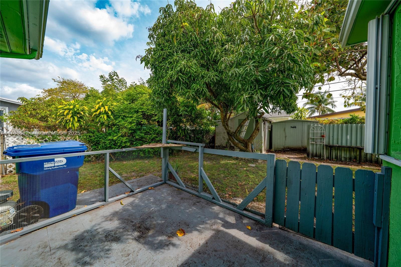 Real estate property located at 18121 9th Ave, Miami-dade, Scott Lake Manor Sec 1, Miami Gardens, FL